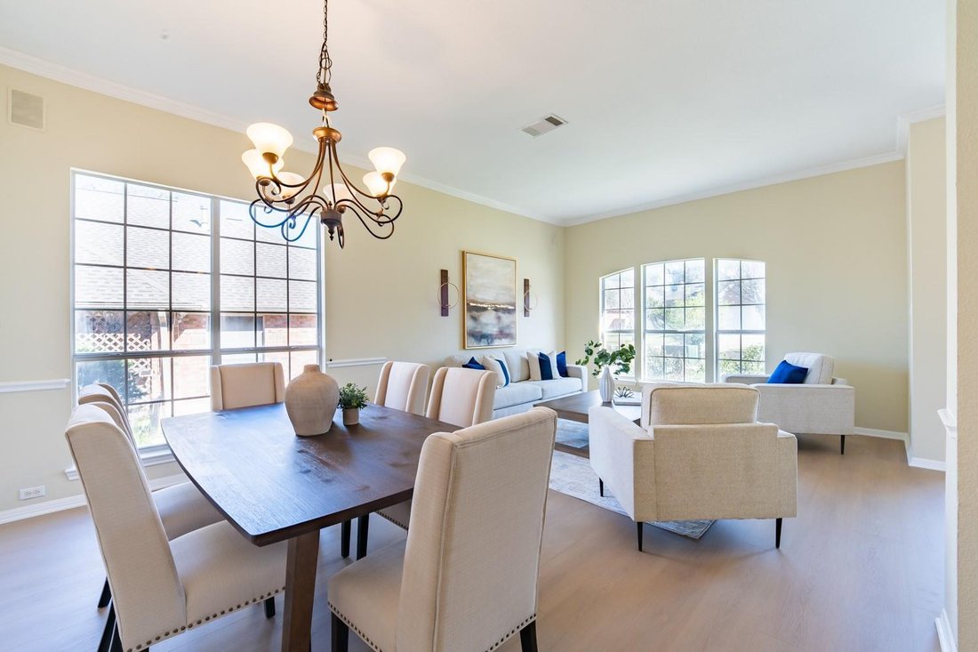 House in Austin, Texas, United States 2 - 17609812