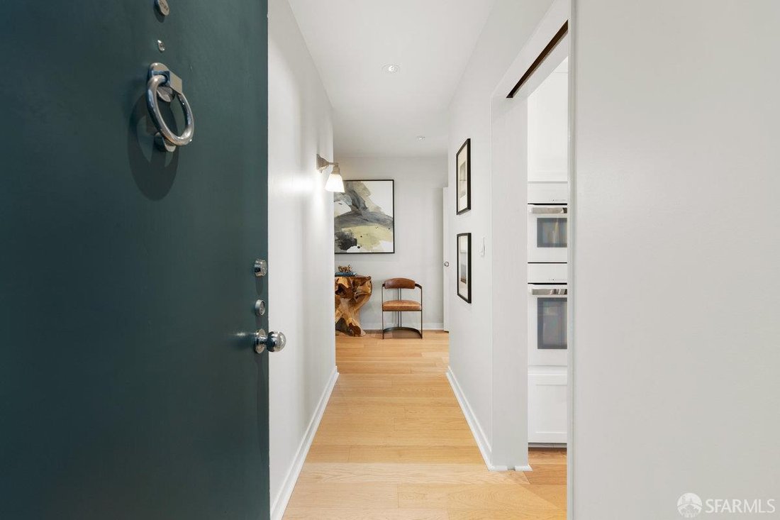 Condo in San Francisco, California, United States 5 - 17598773