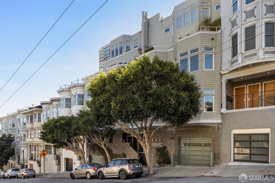 Condo in San Francisco, California, United States 2 - 17598773