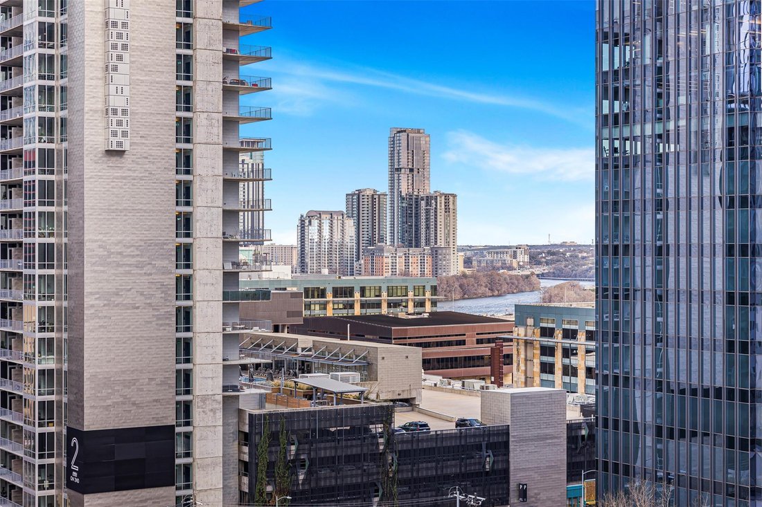 Condo in Austin, Texas, United States 2 - 17609372