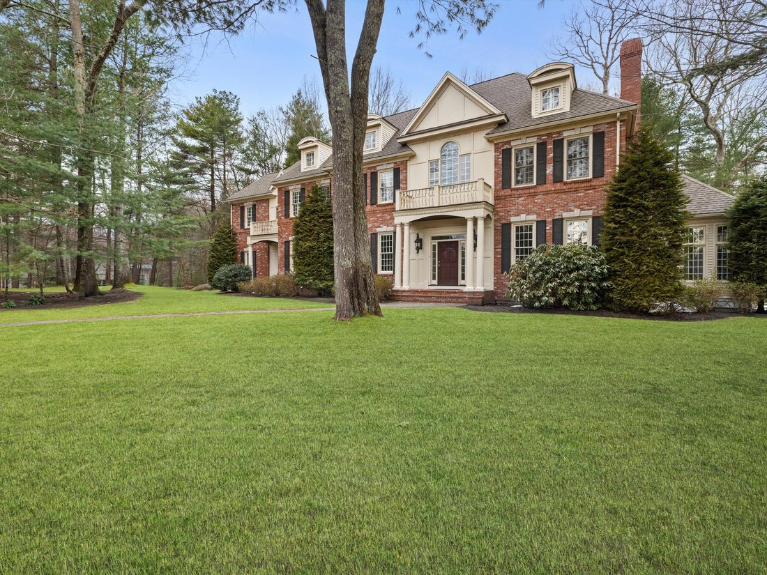 House in Westborough, Massachusetts, United States 2 - 17603221