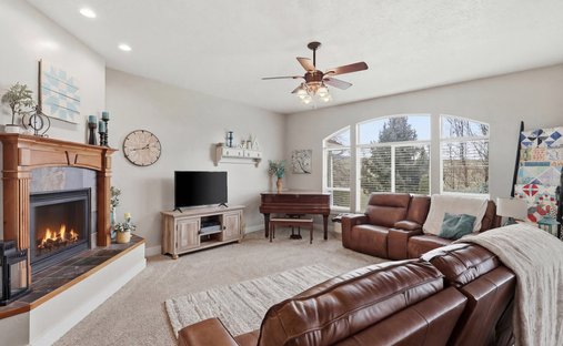 House in Hyrum, Utah, United States 1