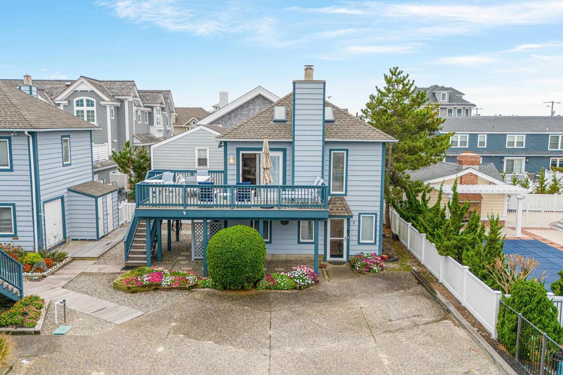Condo in Stone Harbor, New Jersey, United States 1 - 17603183