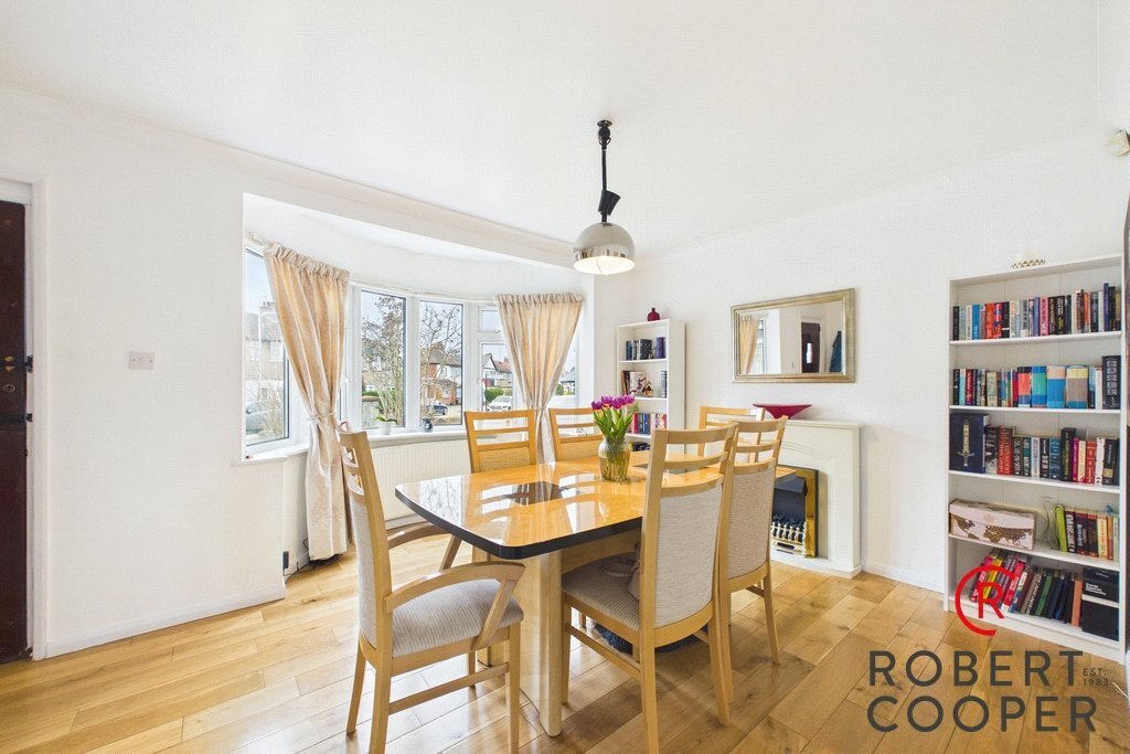 House in Ruislip Manor, Hillingdon, England 4 - 17598593