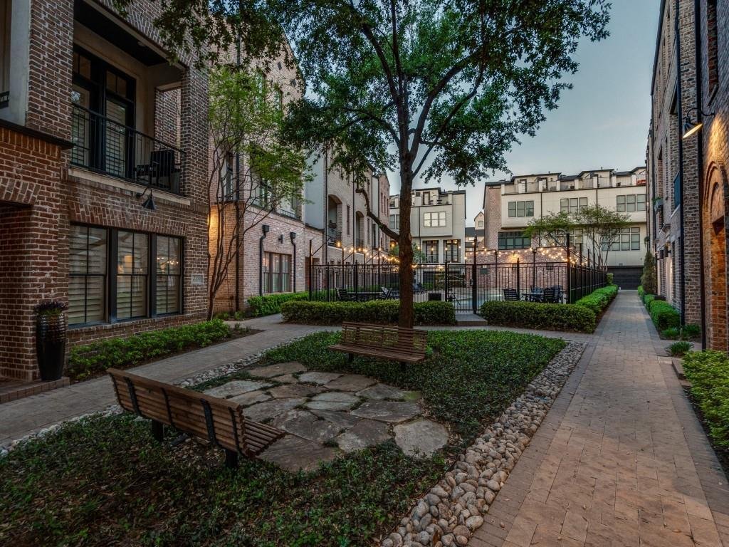 Townhouse in Dallas, Texas, United States 4 - 17610787