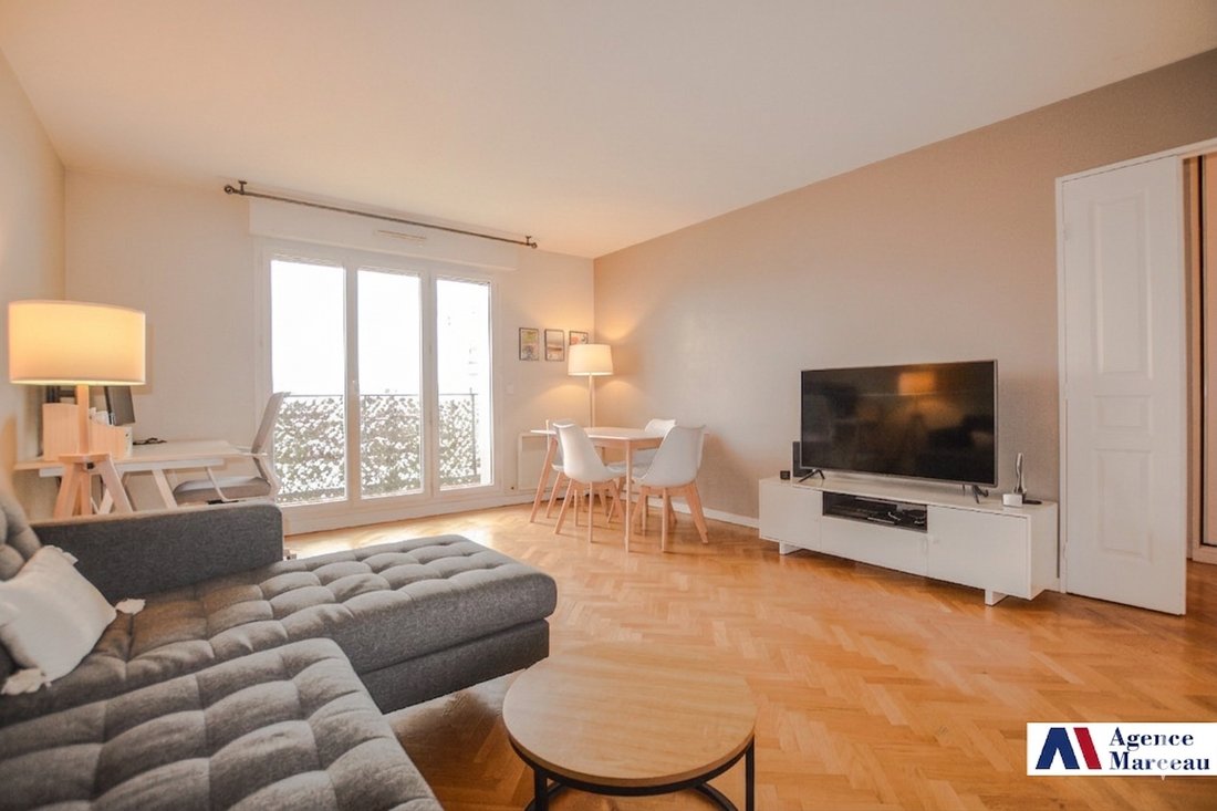 Apartment in Hôtel de Ville, Courbevoie, France 3 - 17612297