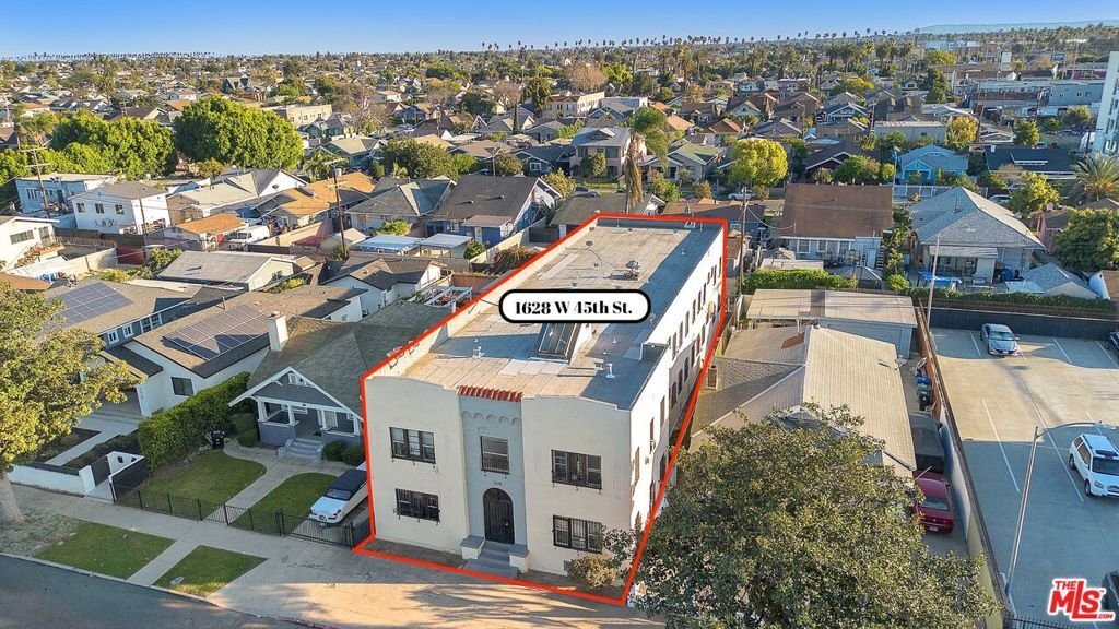 Los Angeles, California, United States 4 - 17606683