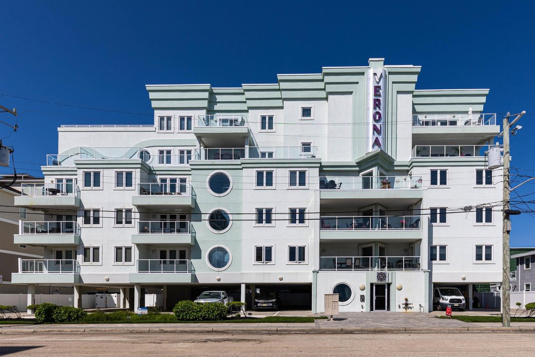 Condo in Wildwood, New Jersey, United States 1 - 17602934