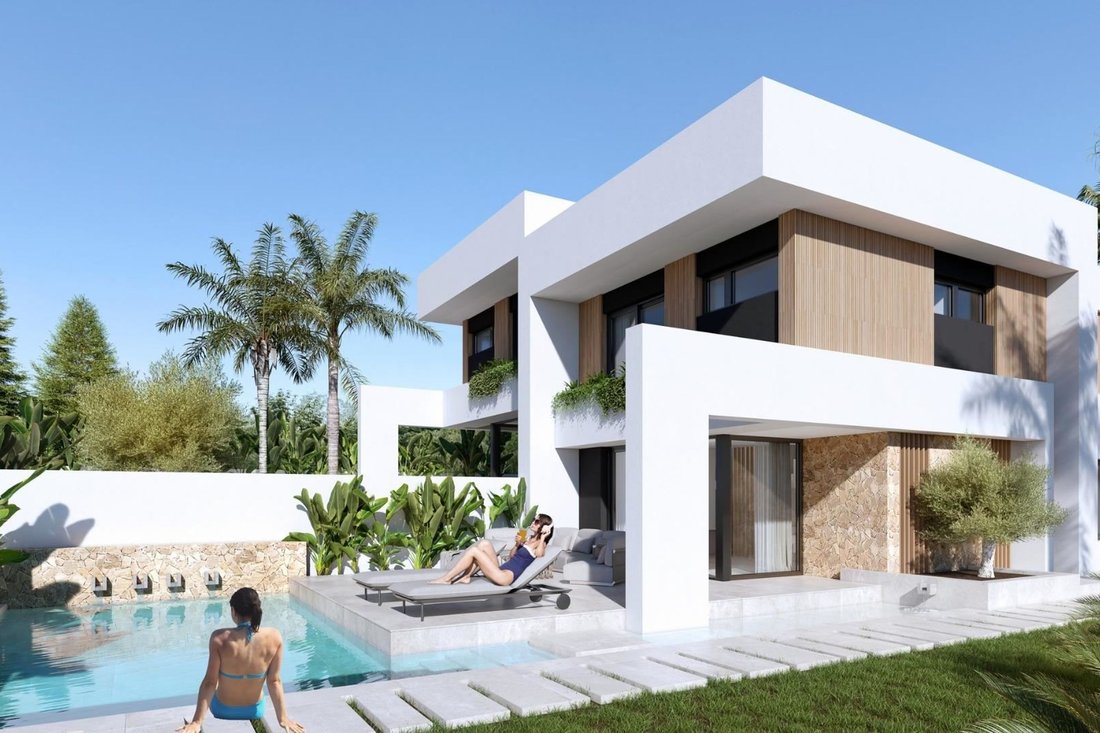 Villa in Orihuela, Valencian Community, Spain 2 - 17601688