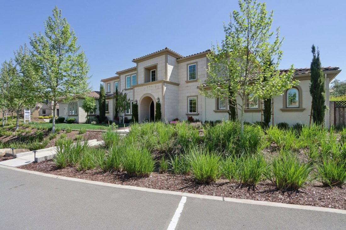 House in Morgan Hill, California, United States 4 - 17613195