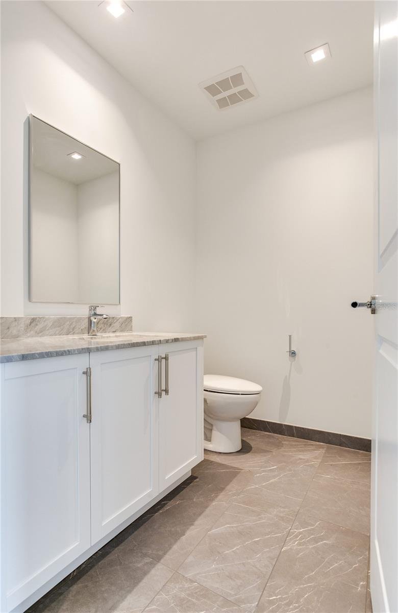 Condo in Tampa, Florida, United States 4 - 17453471