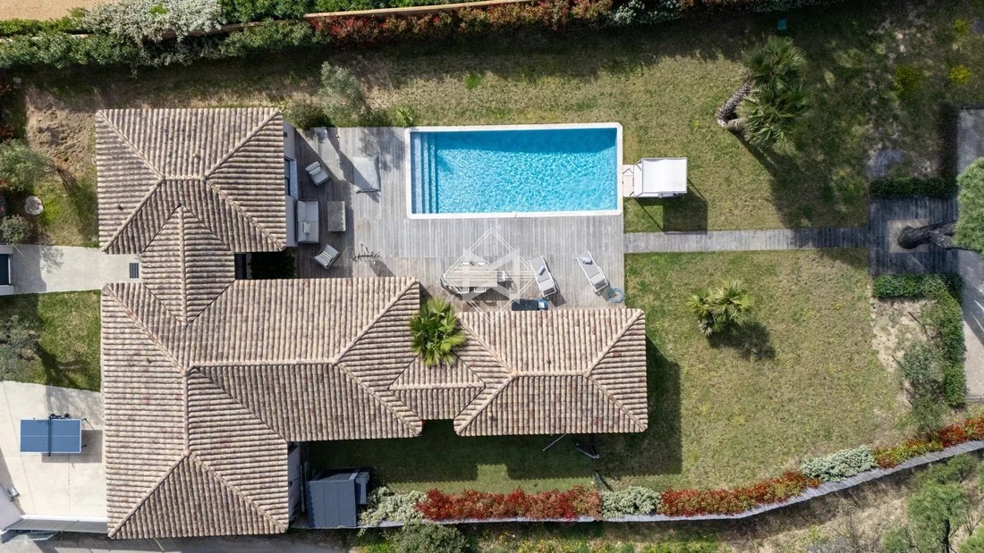 Villa in Grimaud, Provence-Alpes-Côte d'Azur, France 5 - 17602727