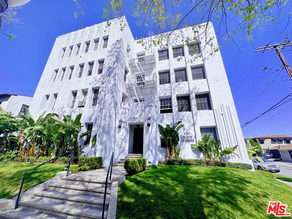 Los Angeles, California, United States 1 - 17606030