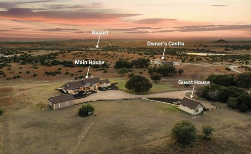 House in Glen Rose, Texas, United States 1