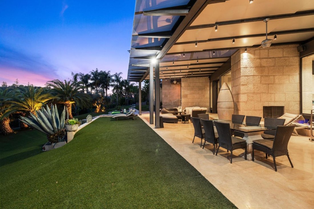 House in Los Altos Hills, California, United States 5 - 17600693