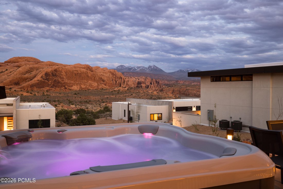 House in Moab, Utah, United States 3 - 16933325