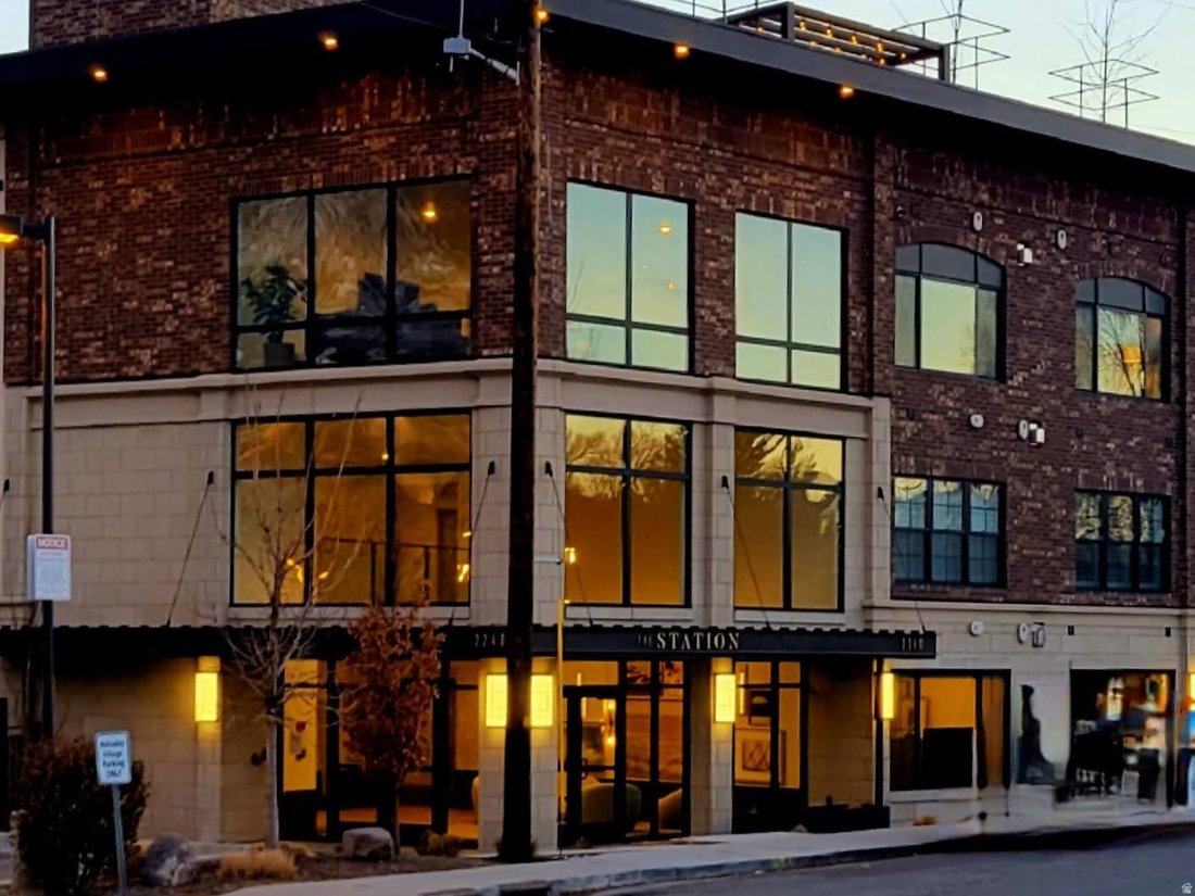 Condo in Holladay, Utah, United States 2 - 17601887