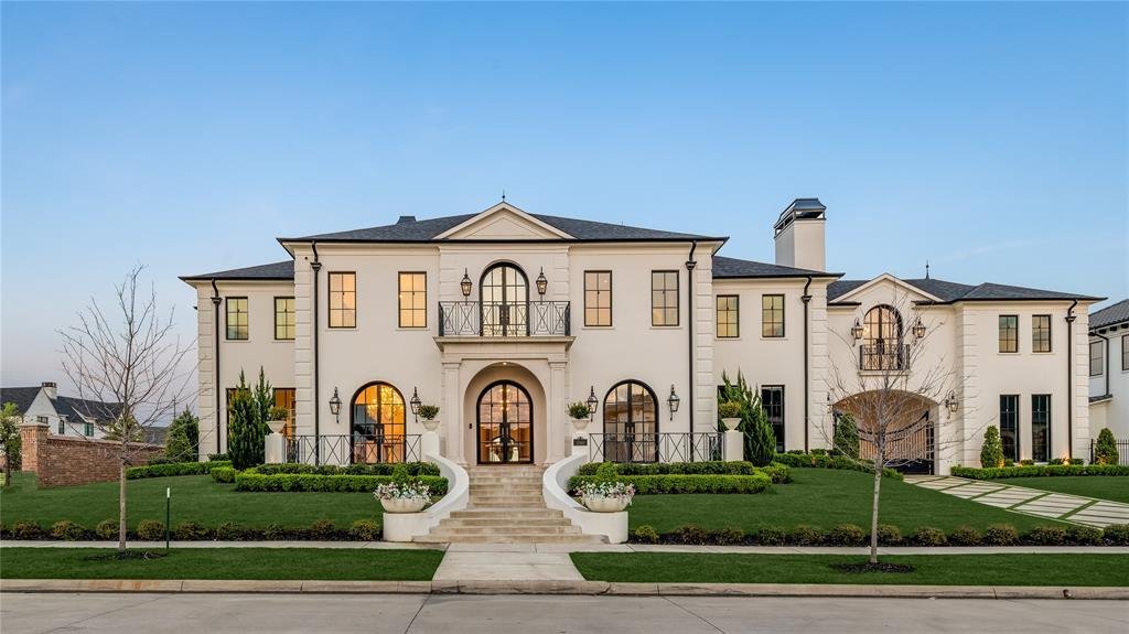 House in Frisco, Texas, United States 1 - 17610769