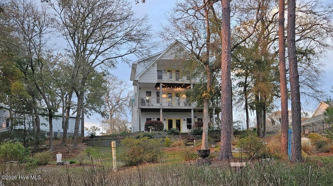 House in Oak Island, North Carolina, United States 5 - 17354574
