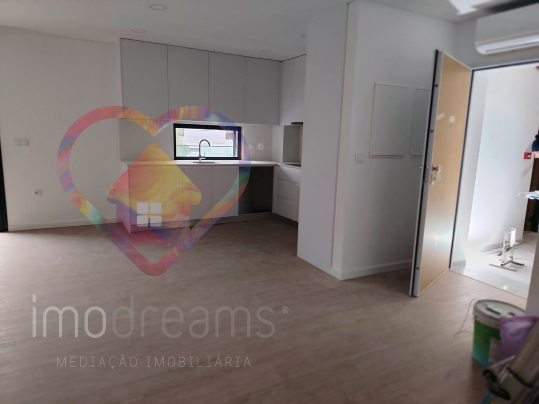 Apartment in Gloria e Vera Cruz, Aveiro District, Portugal 4 - 17613337