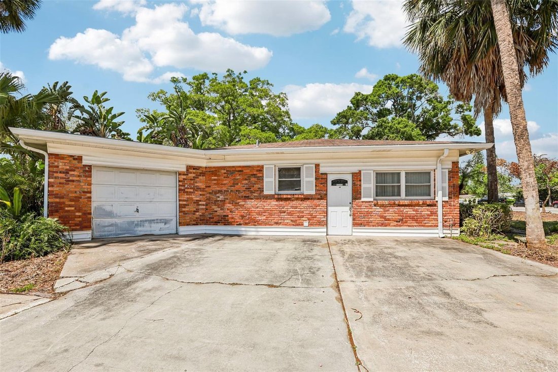 House in Tampa, Florida, United States 3 - 17603777