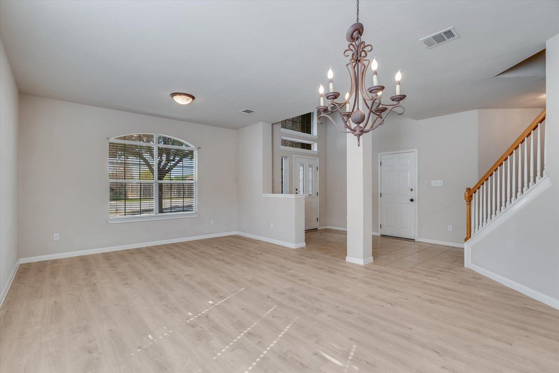 House in Pflugerville, Texas, United States 5 - 17609005