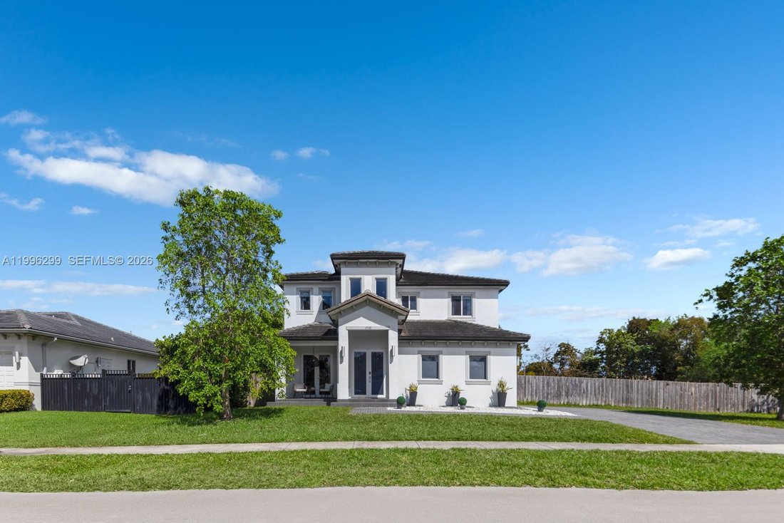 Casa a Cutler Bay, Florida, Stati Uniti 2 - 17613380