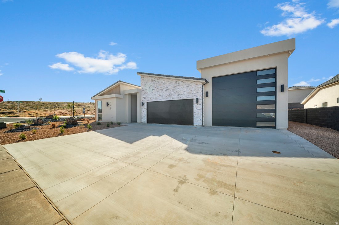 House in Hurricane, Utah, United States 2 - 17602145