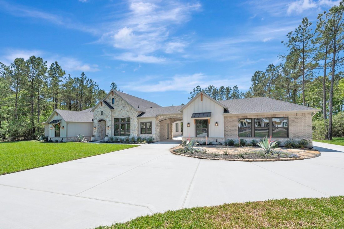 House in Montgomery, Texas, United States 2 - 17453618