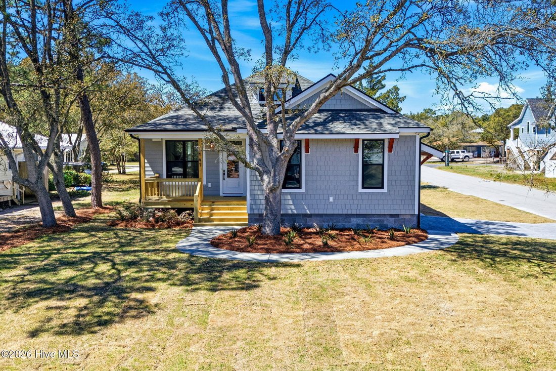 House in Oak Island, North Carolina, United States 3 - 17605216