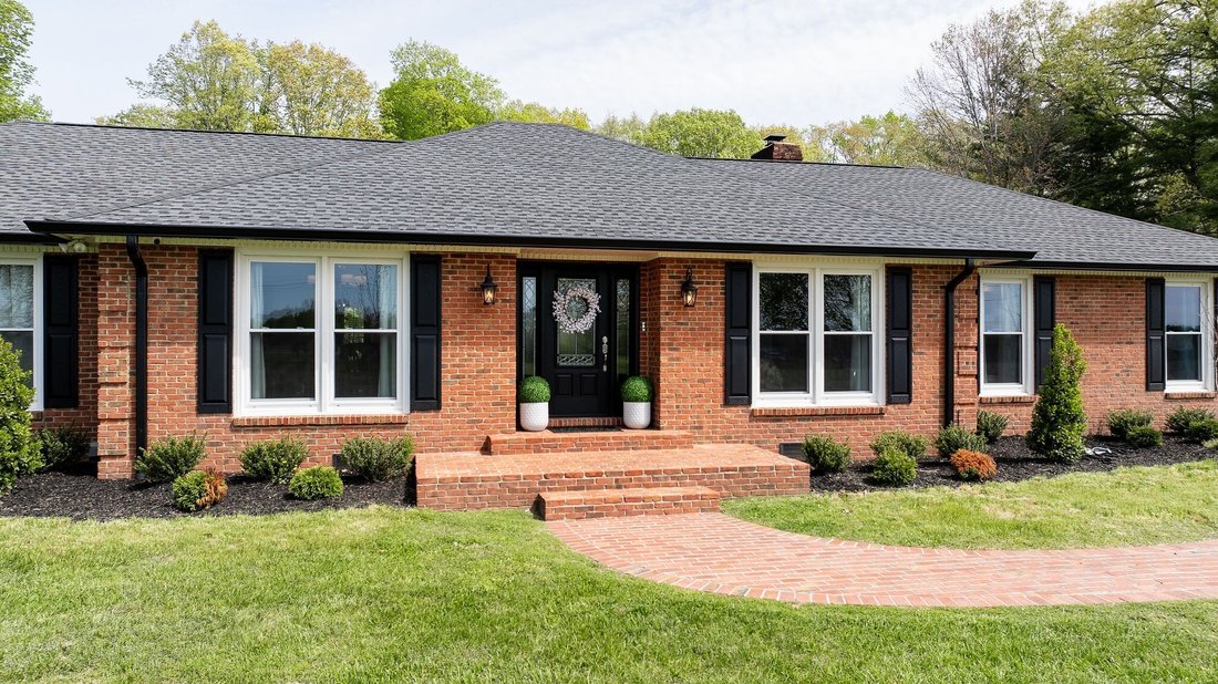 House in Smithville, Tennessee, United States 2 - 17607352
