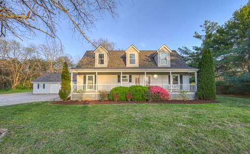 House in Belfast, Tennessee, United States 1