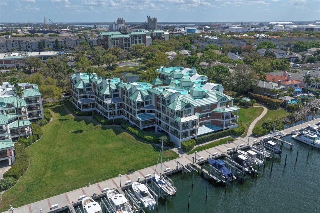 Condo in Tampa, Florida, United States 3 - 17603383