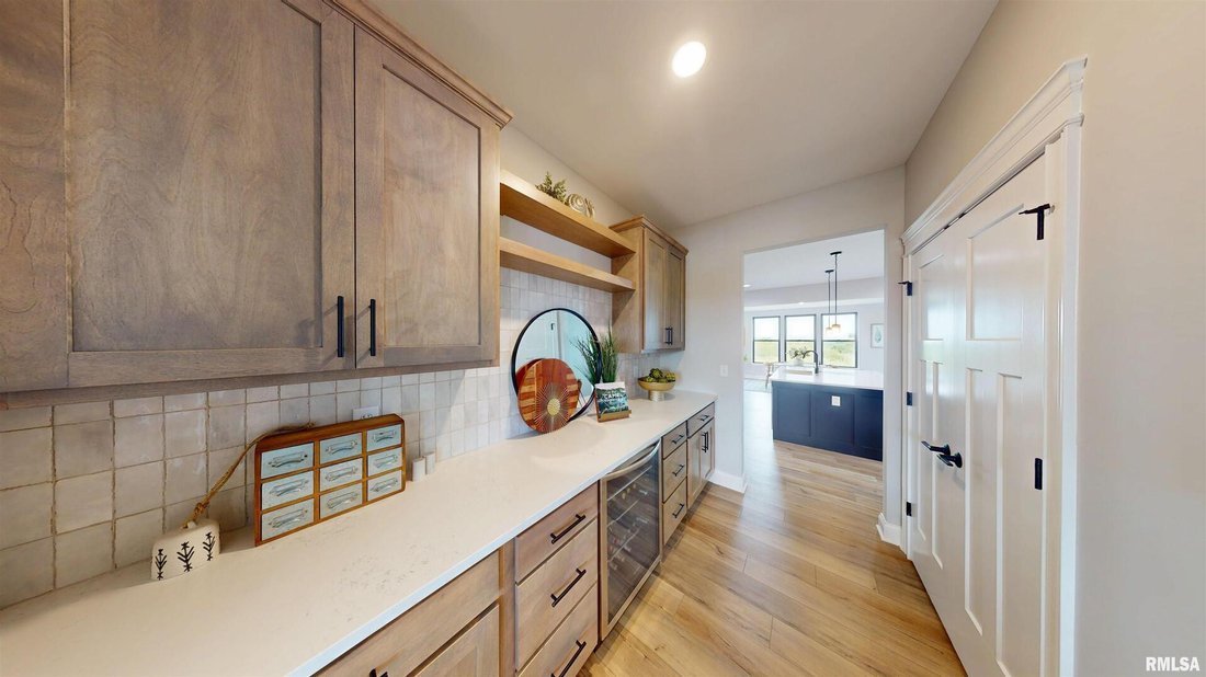 House in Bettendorf, Iowa, United States 5 - 17608357