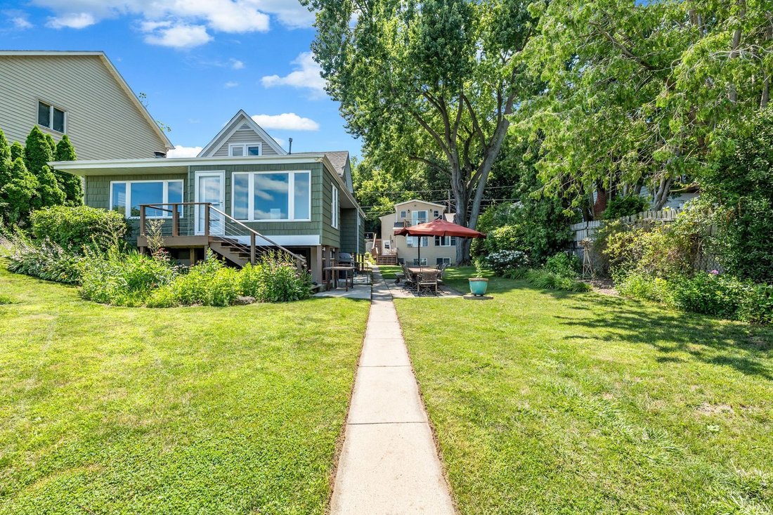 House in Johnsburg, Illinois, United States 2 - 17611026