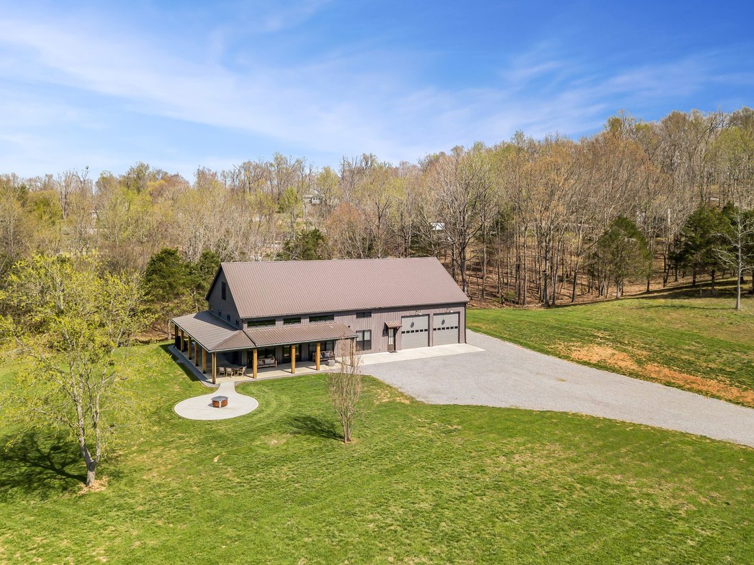 House in Cadiz, Kentucky, United States 4 - 17607437