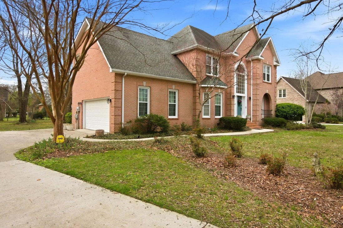House in Tullahoma, Tennessee, United States 2 - 17607614