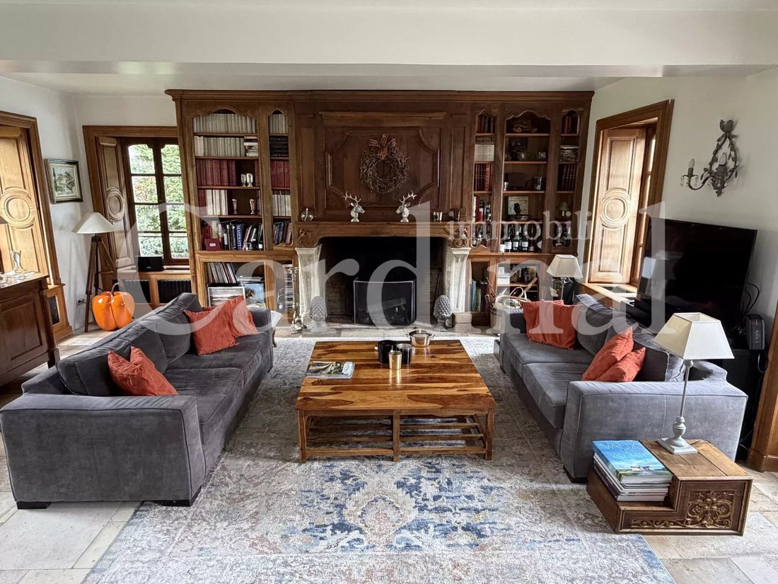 House in Bailly, Ile-de-France, France 2 - 17598457
