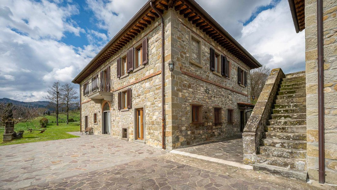 Country House in Castel Focognano, Tuscany, Italy 4 - 17612573
