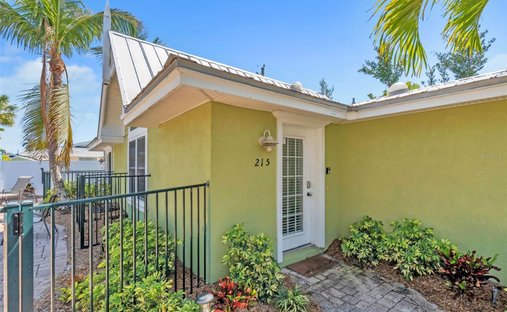 Condo in Holmes Beach, Florida, United States 1