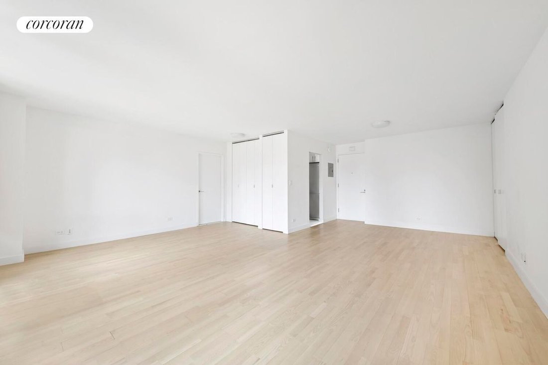 Condo in New York, New York, United States 3 - 17600026