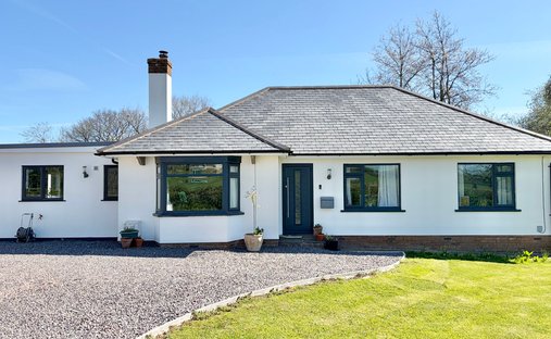 House in Hillcommon, Oake, England 1