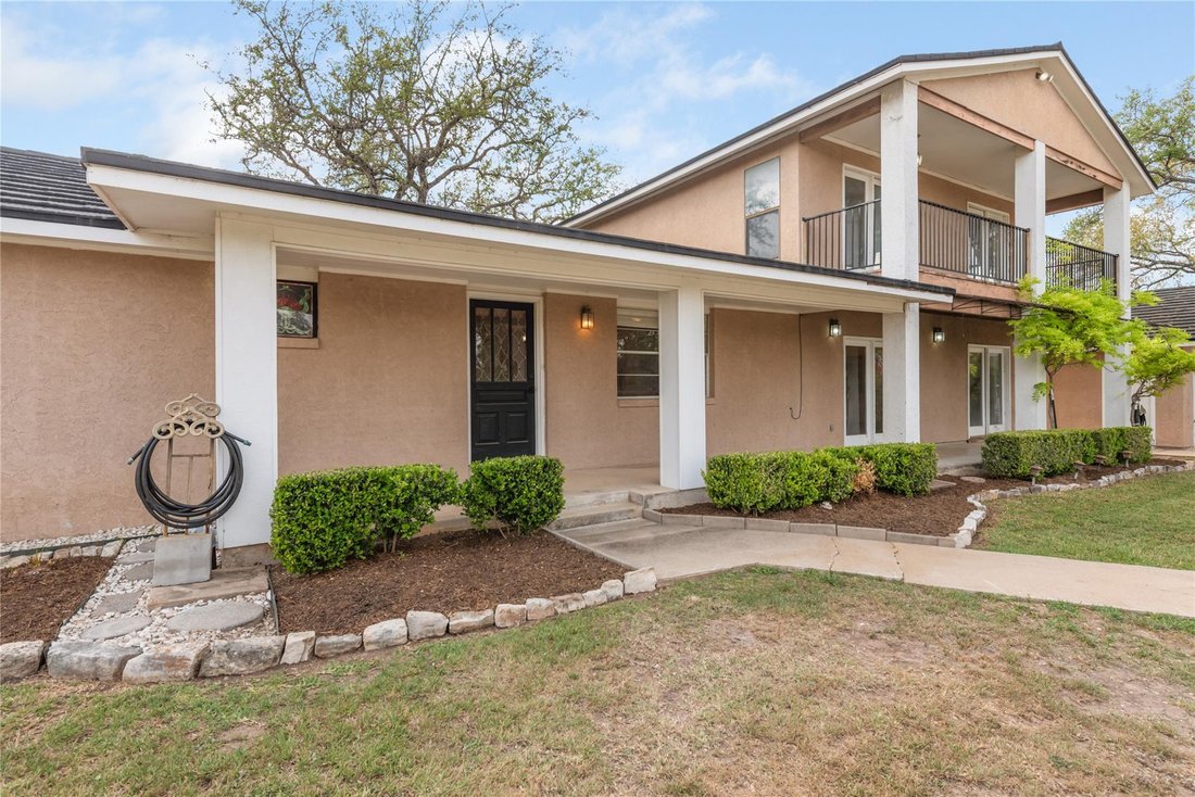 House in Marble Falls, Texas, United States 2 - 17611127
