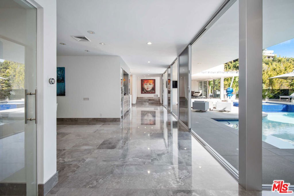 House in Beverly Hills, California, United States 4 - 17606449