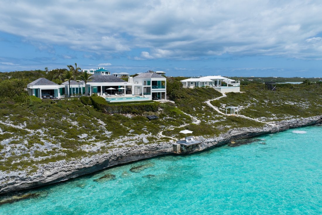Casa en Venetian Road Settlement, Caicos Islands, Islas Turcas y Caicos 2 - 17429949