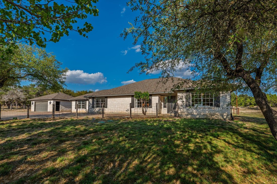 House in Dripping Springs, Texas, United States 5 - 17611732