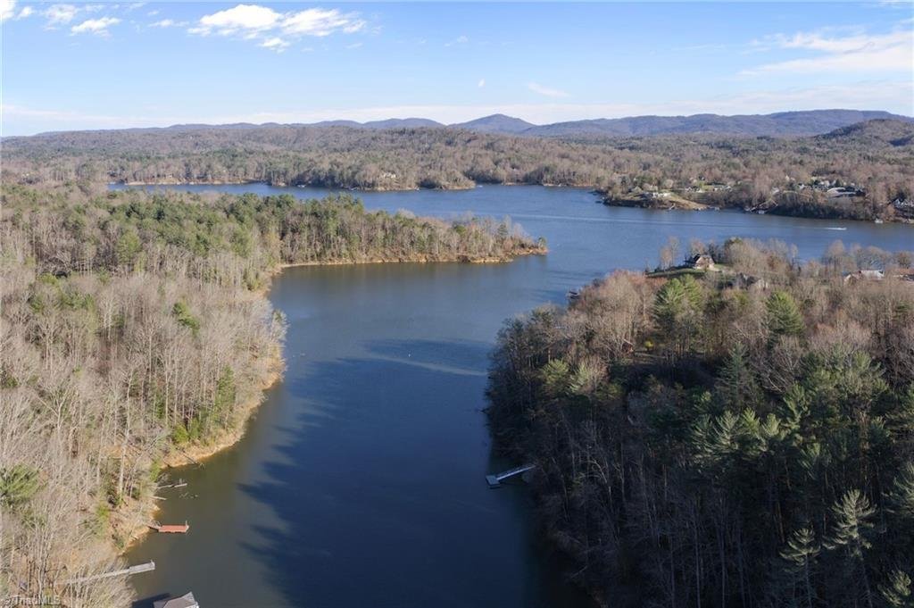 House in Wilkesboro, North Carolina, United States 5 - 17600185