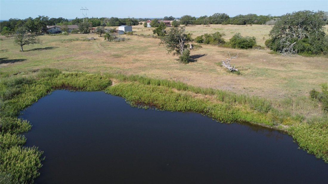 House in Giddings, Texas, United States 3 - 17610986