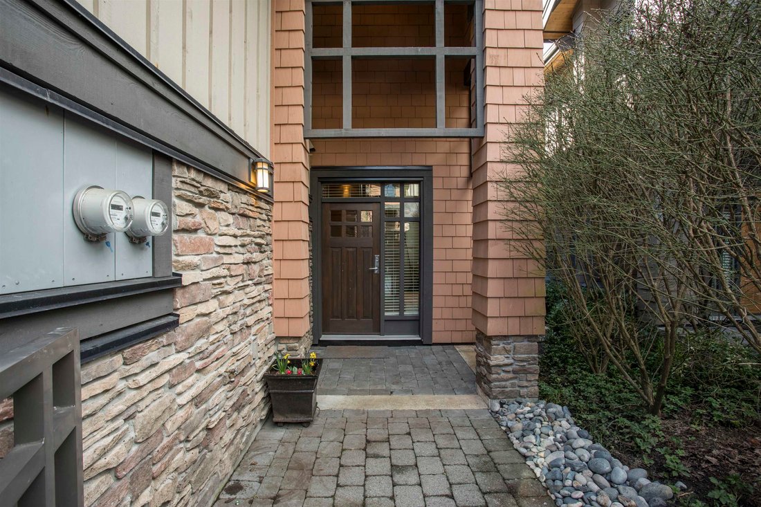House in North Vancouver, British Columbia, Canada 2 - 17612667