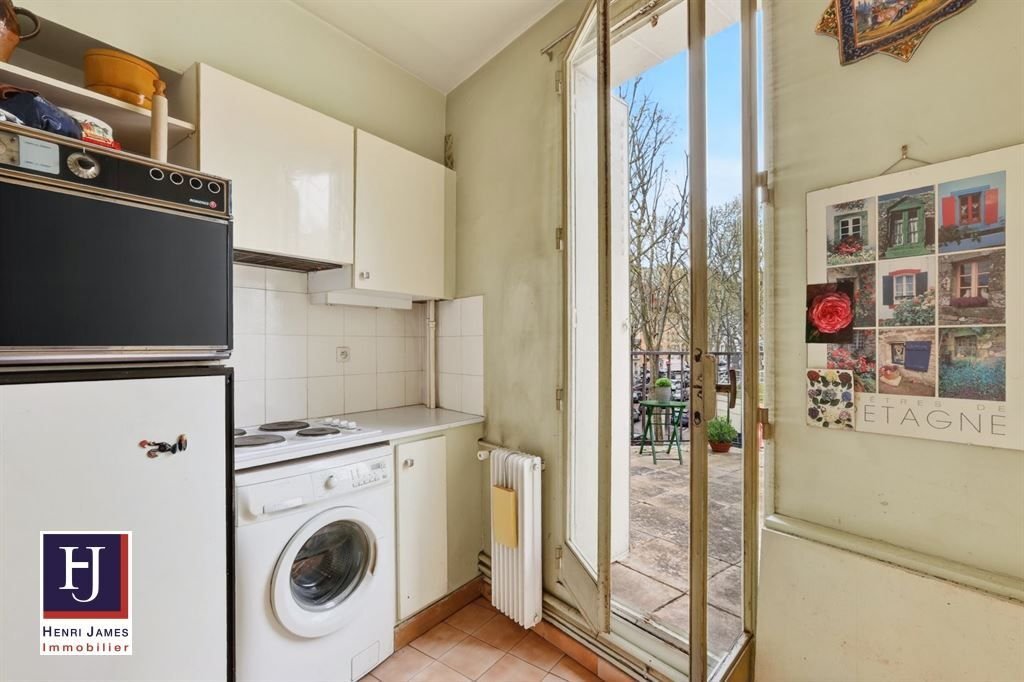 Apartment in Saint Gervais, Paris 4e Arrondissement, Paris 5 - 17599502
